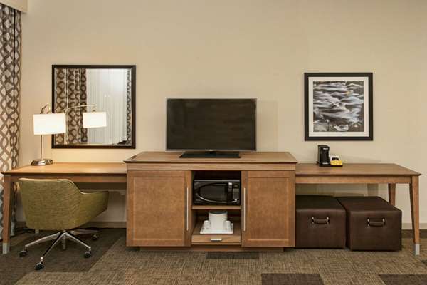  - Hampton Inn Hibbing