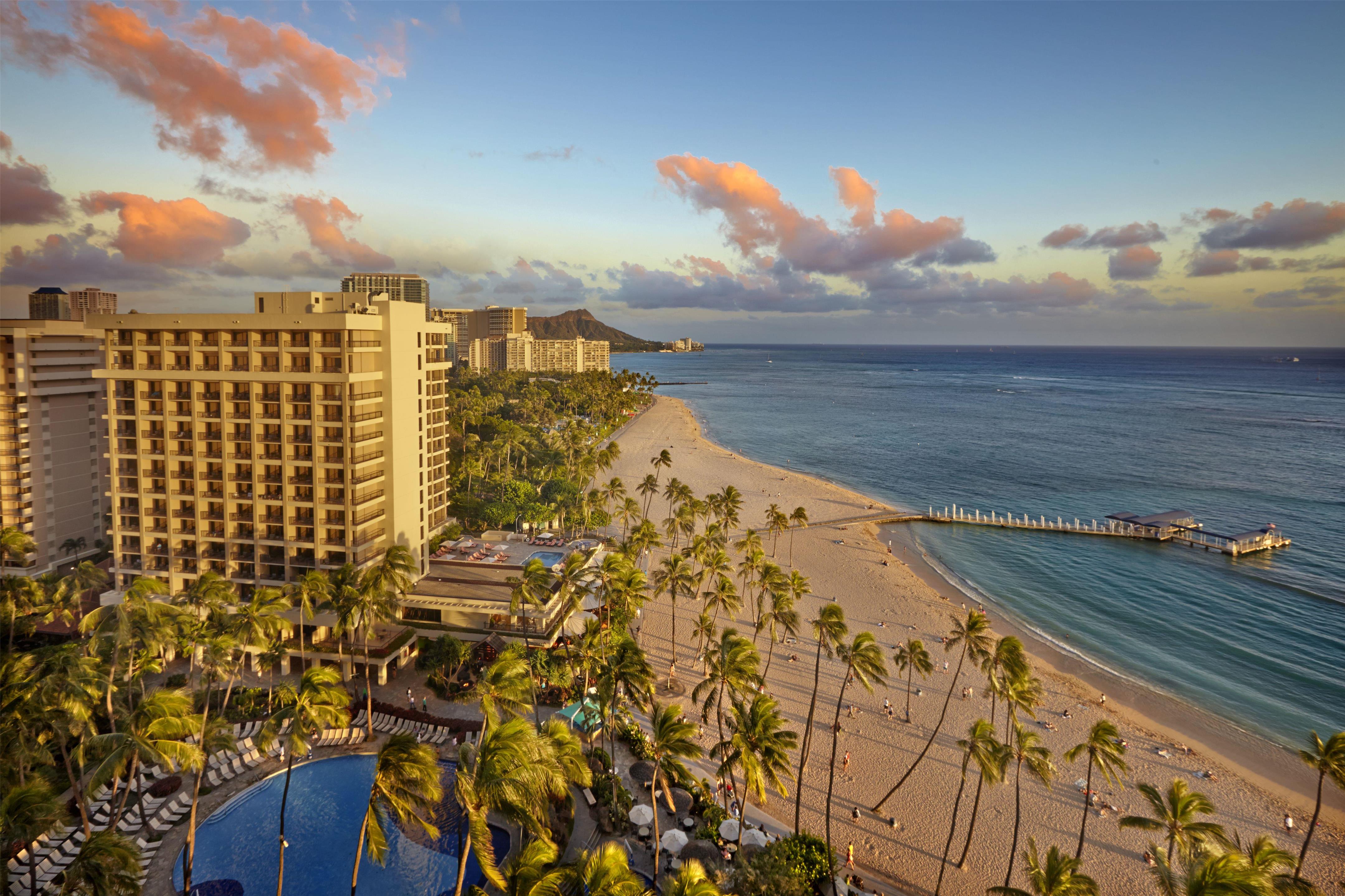 Exterior | Hilton Hawaiian Village Waikiki Beach Resort