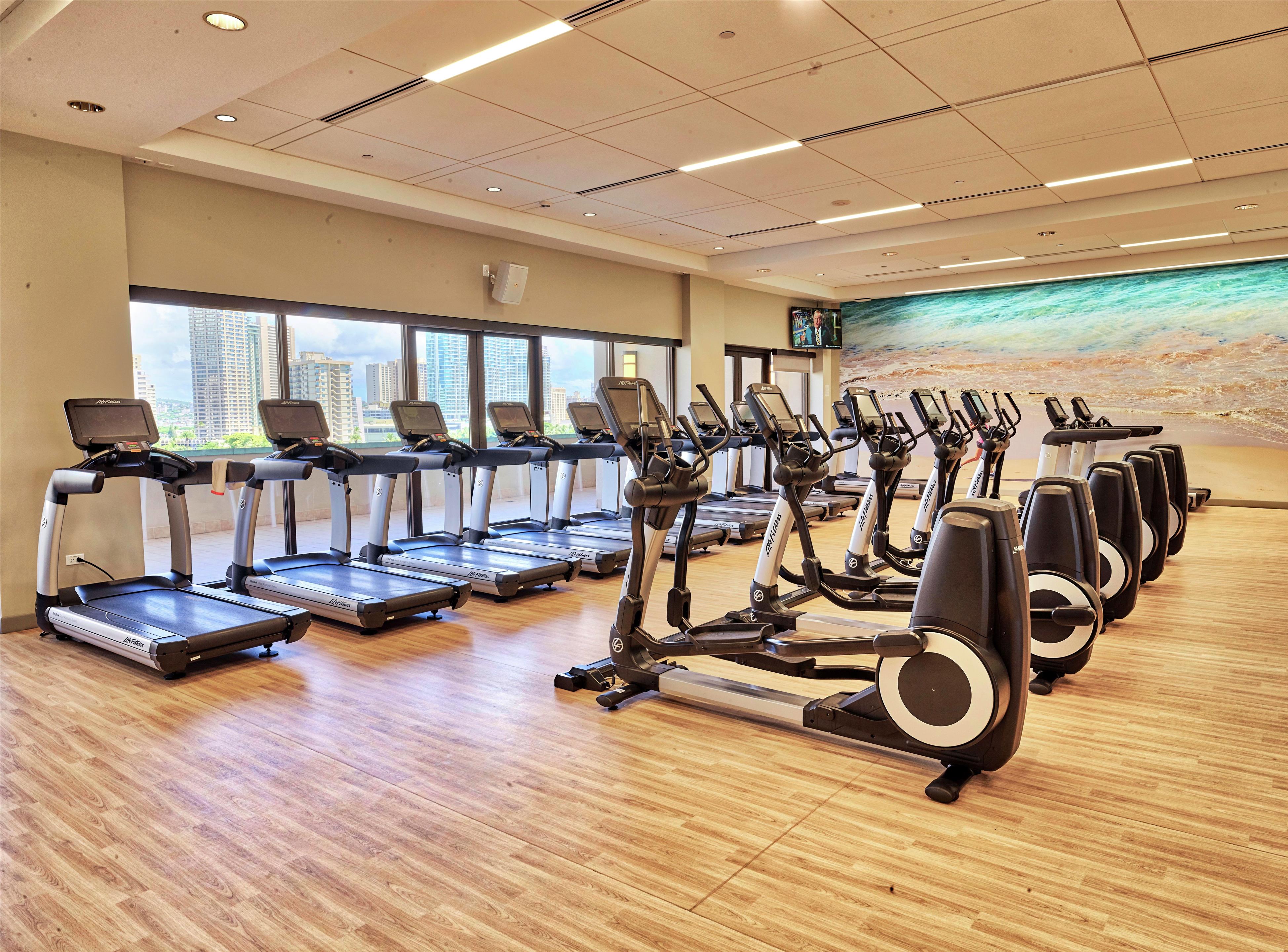 Health club fitness center gym | Hilton Hawaiian Village Waikiki Beach Resort
