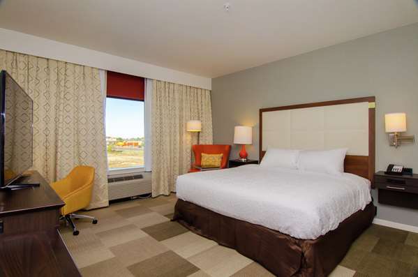  - Hampton Inn & Suites North IAH Houston