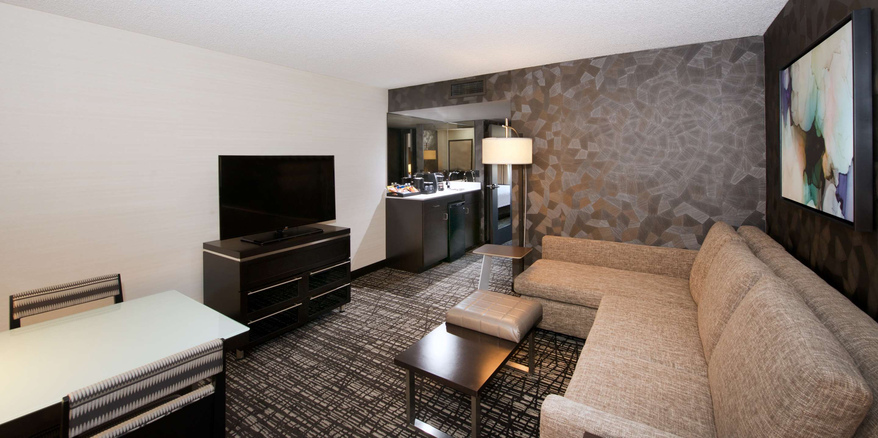 Guest room
