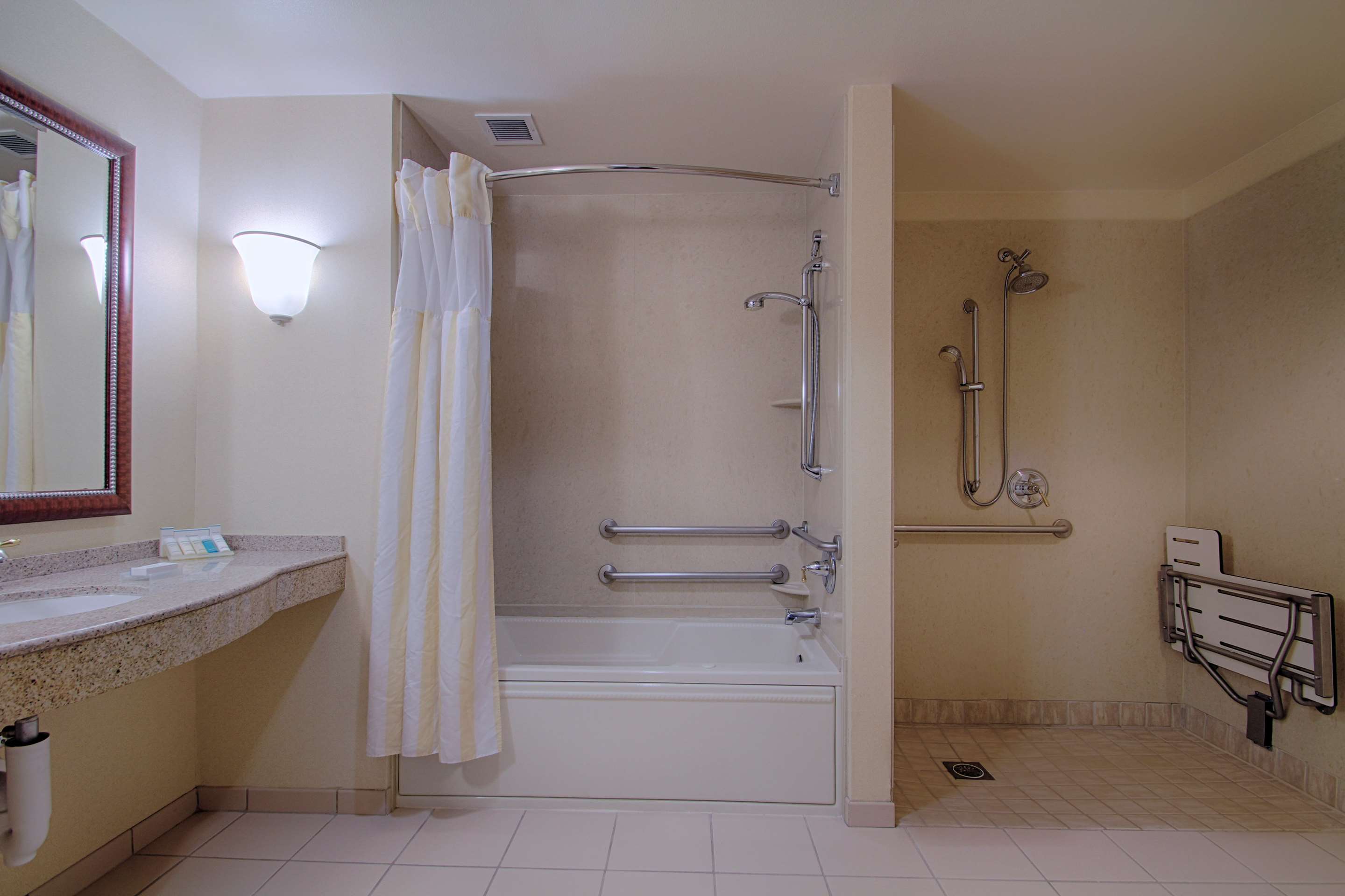 Guest room bath