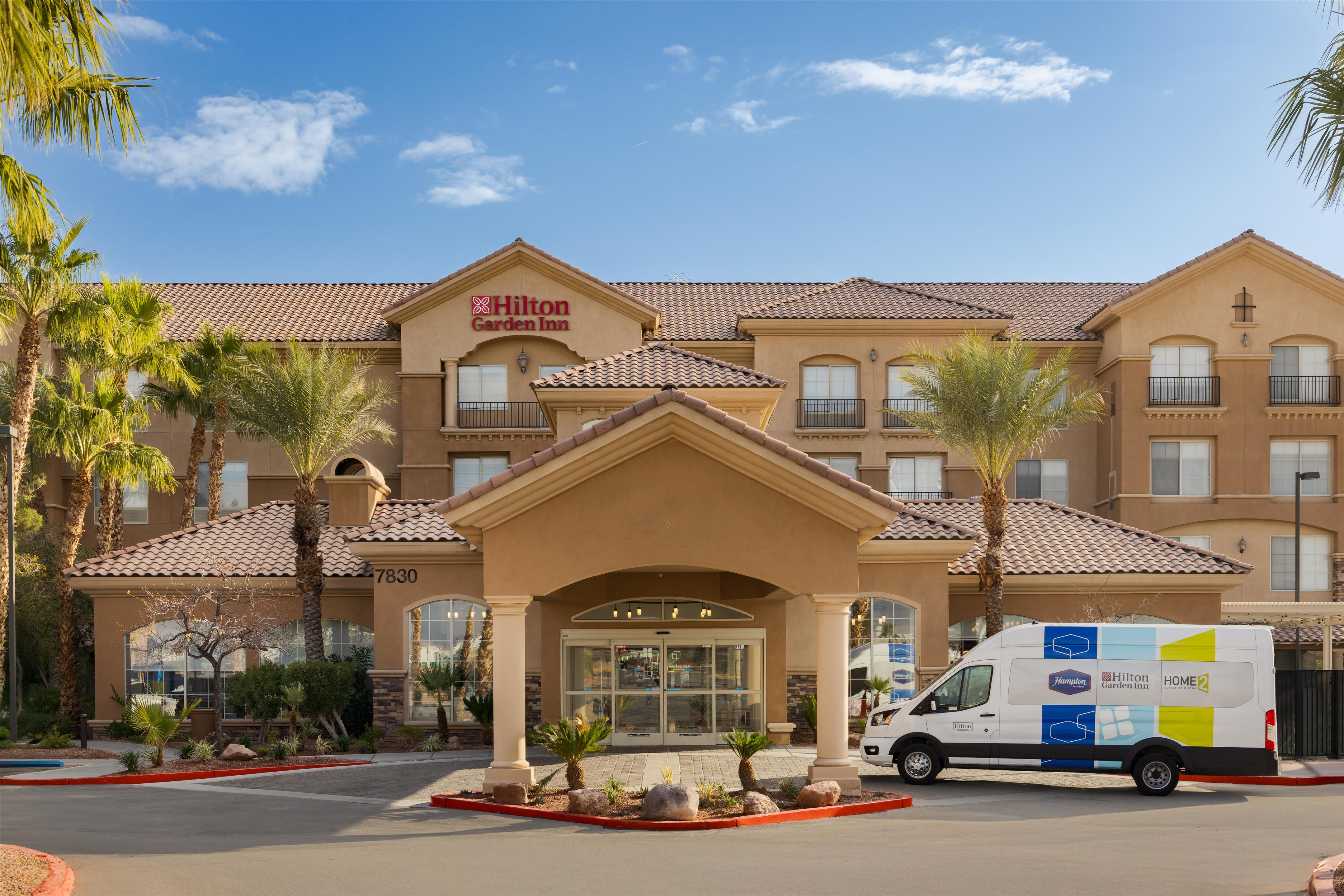 Exterior | Hilton Garden Inn Las Vegas Strip South