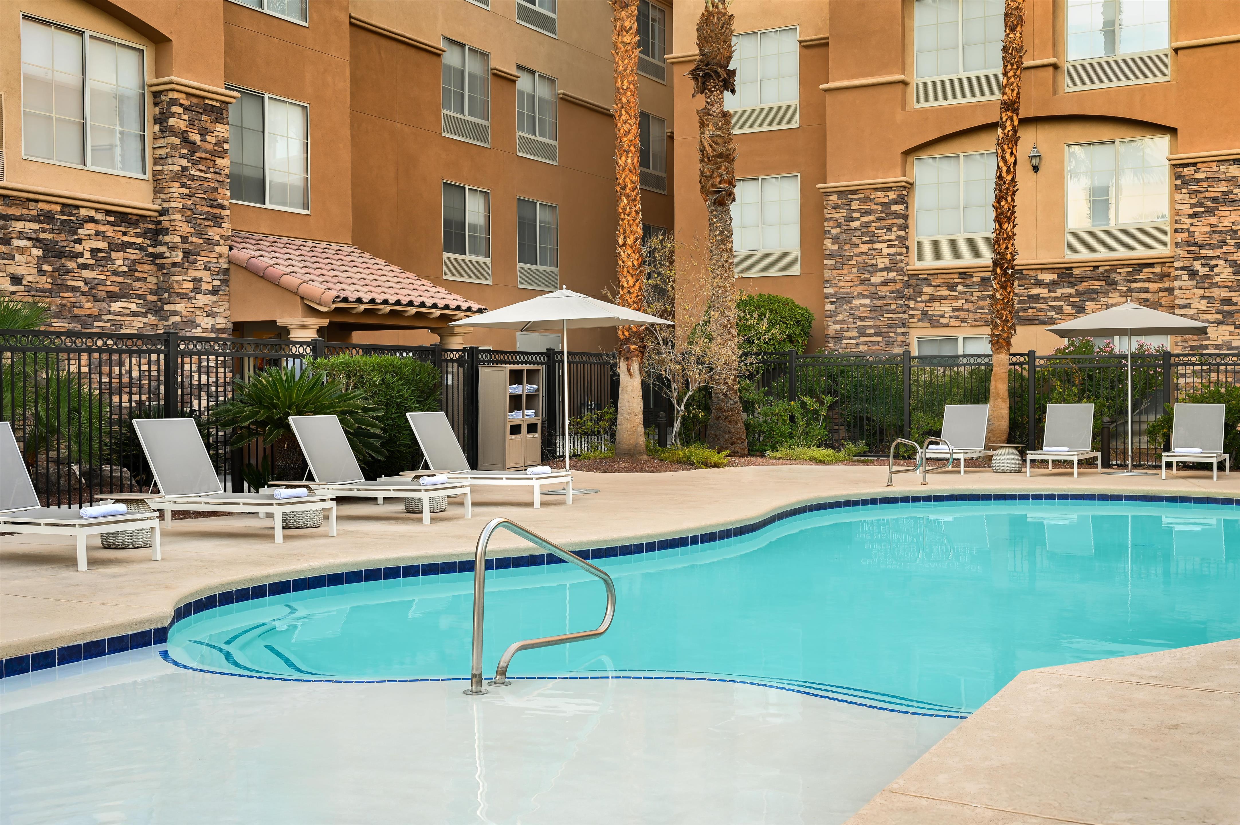 Pool | Hilton Garden Inn Las Vegas Strip South