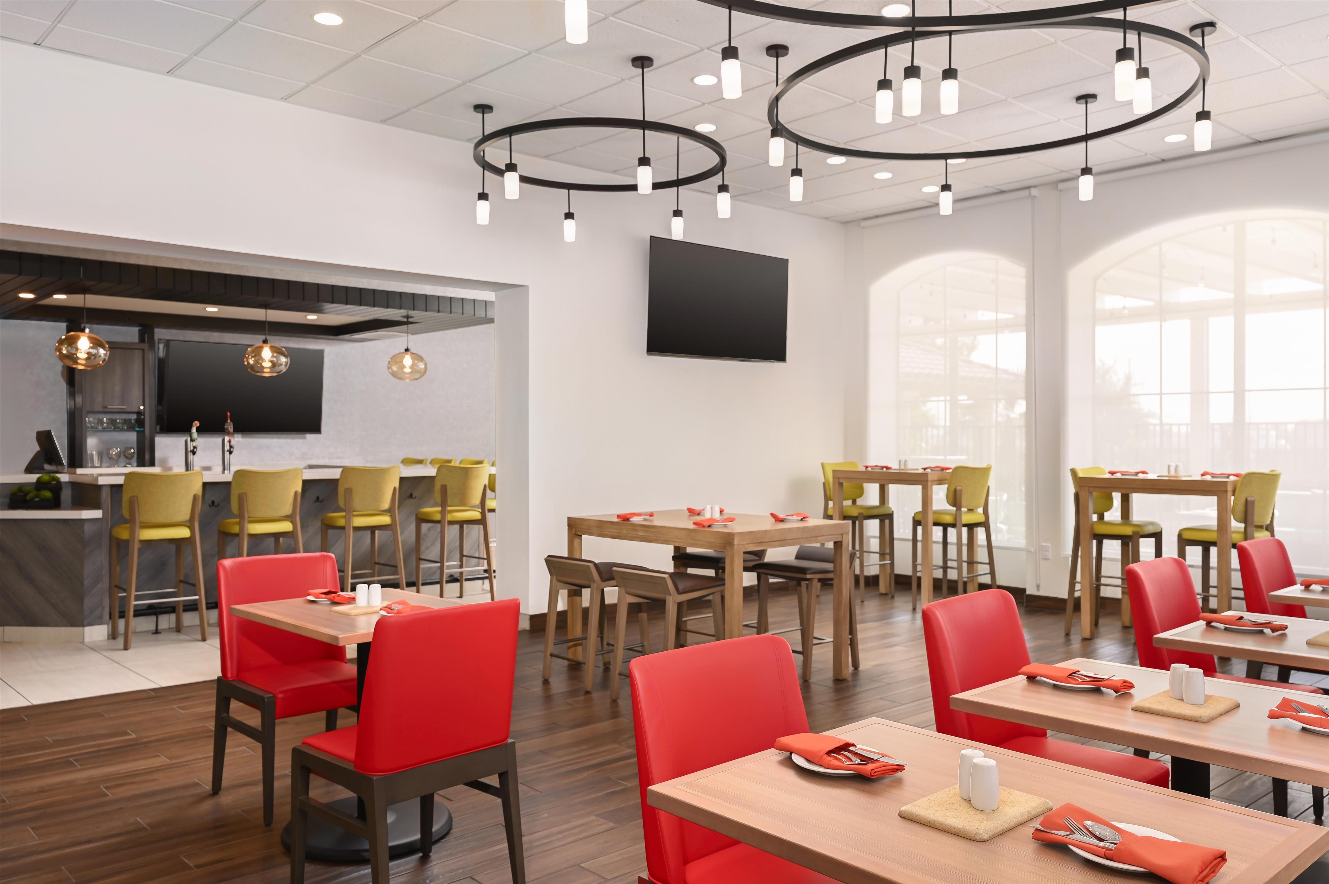 BarLounge | Hilton Garden Inn Las Vegas Strip South