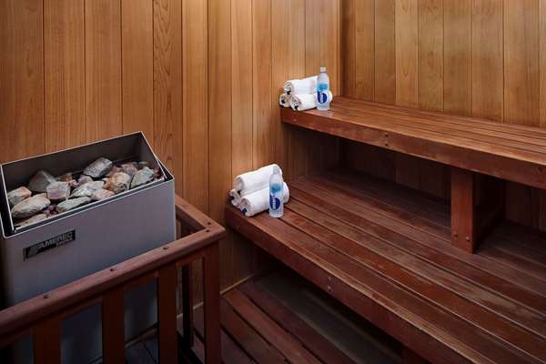 Recreation - DoubleTree by Hilton Commerce - I-5, Exit 129