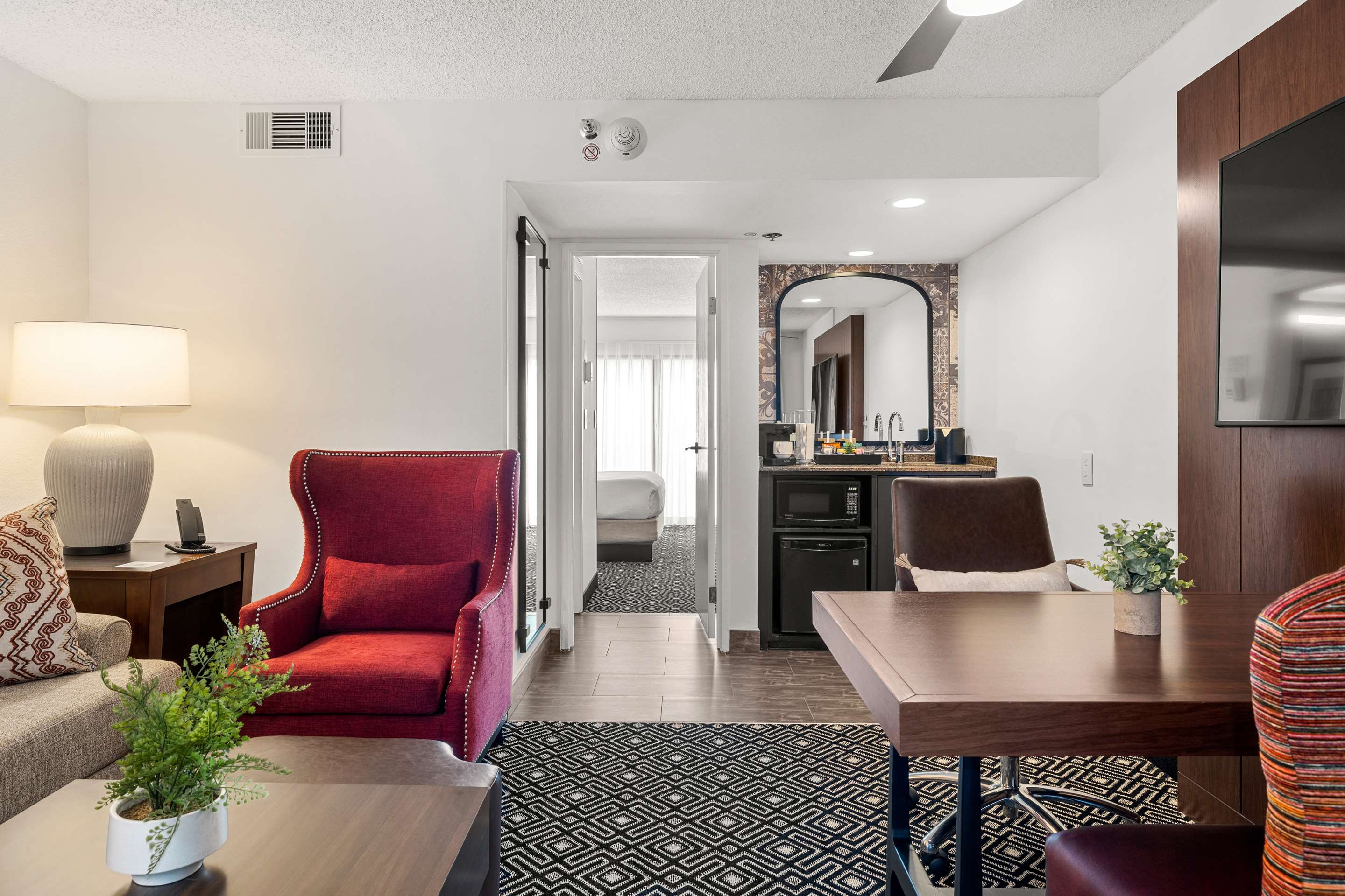 Guest room