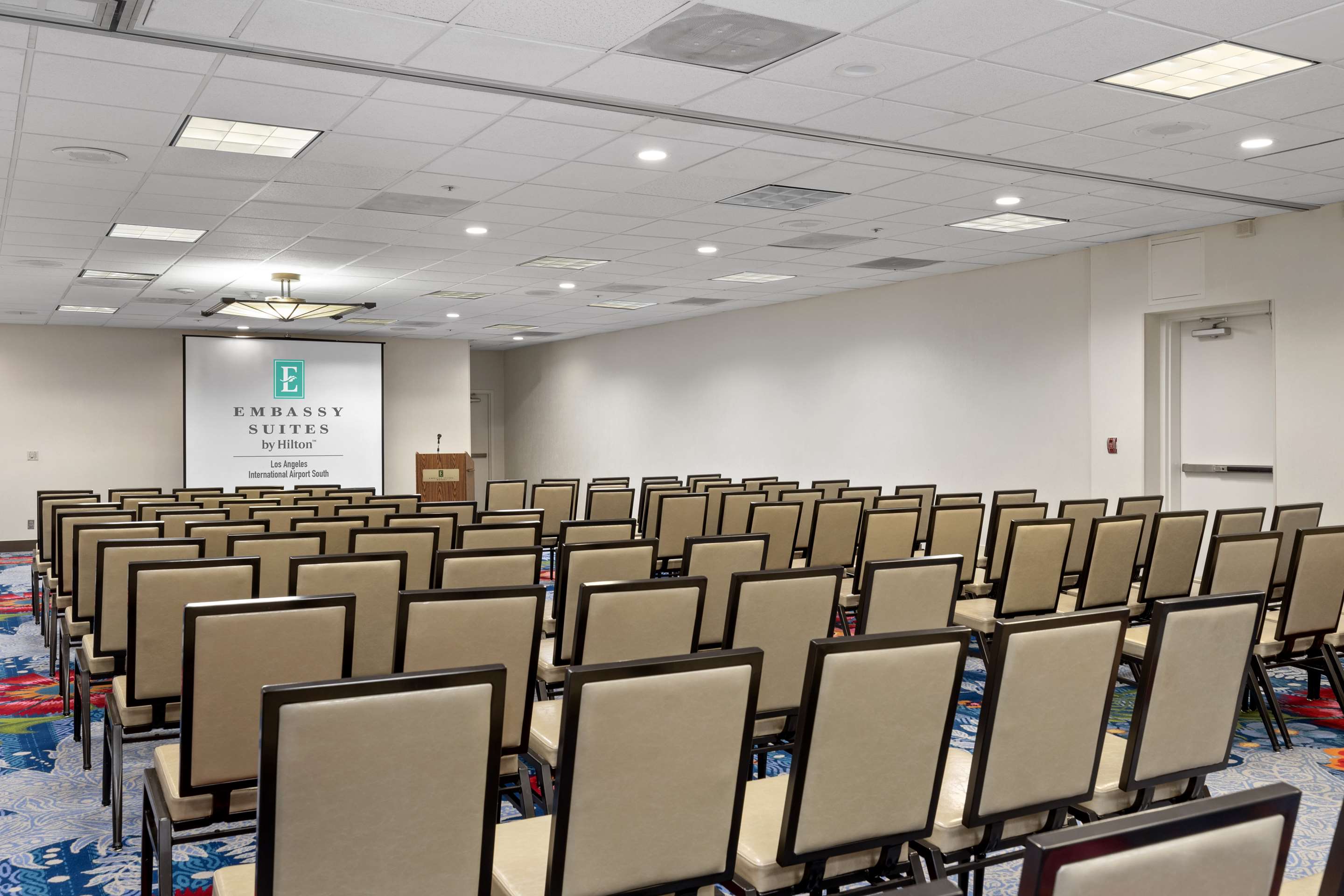Meeting Room | Embassy Suites by Hilton Los Angeles LAX South/El Segundo