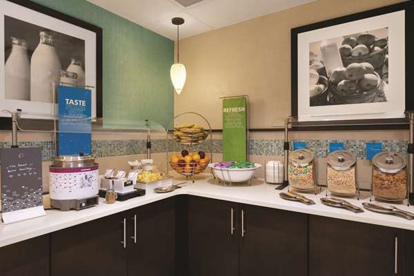  - Hampton Inn Convention Center Orlando