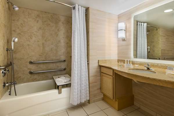 - Homewood Suites by Hilton Universal Studios Orlando - I-4, Exit 75B