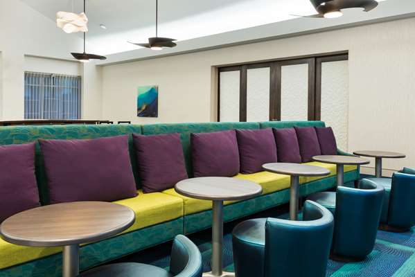  - Homewood Suites by Hilton Universal Studios Orlando - I-4, Exit 75B