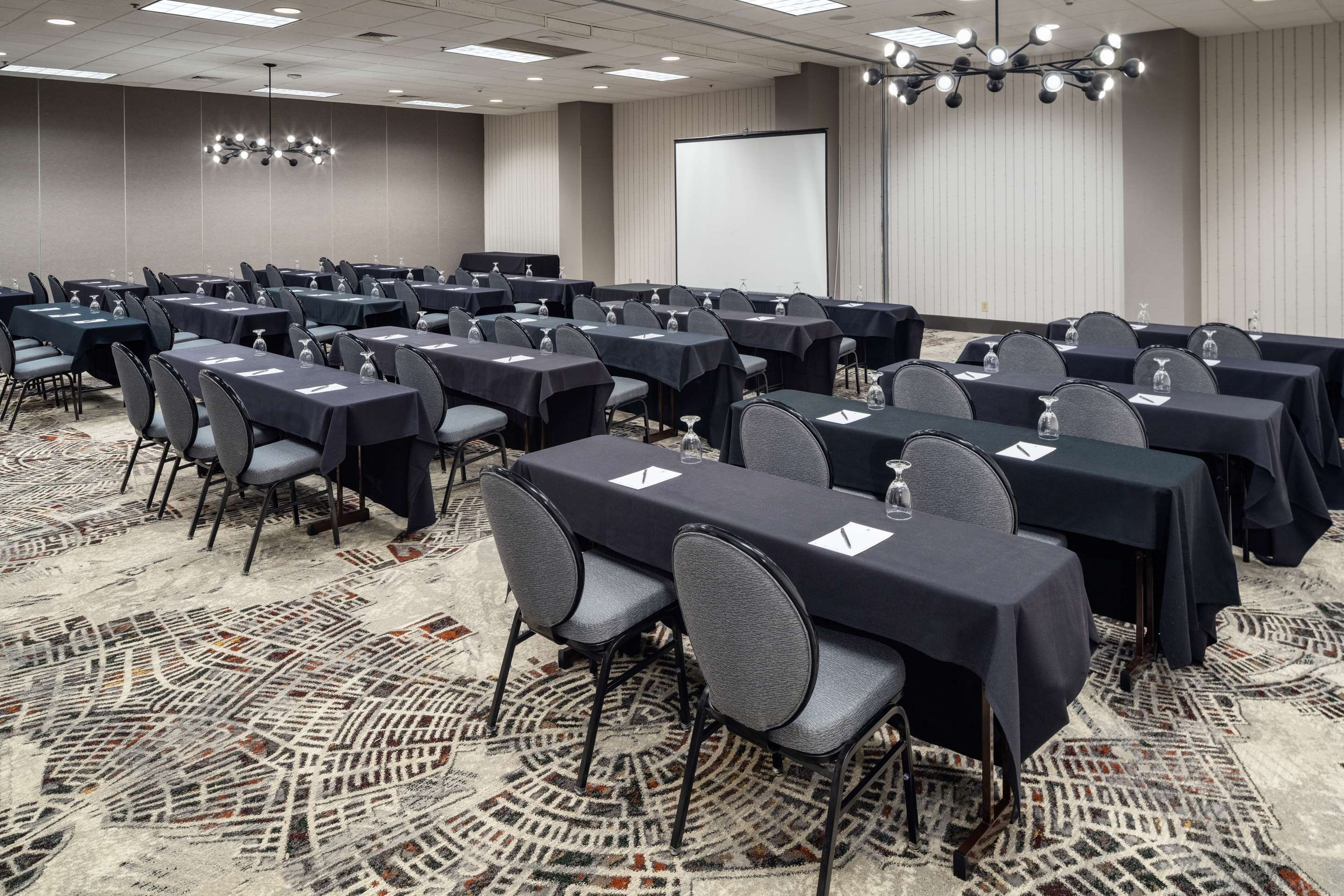 Meeting Room | Embassy Suites by Hilton Orlando North