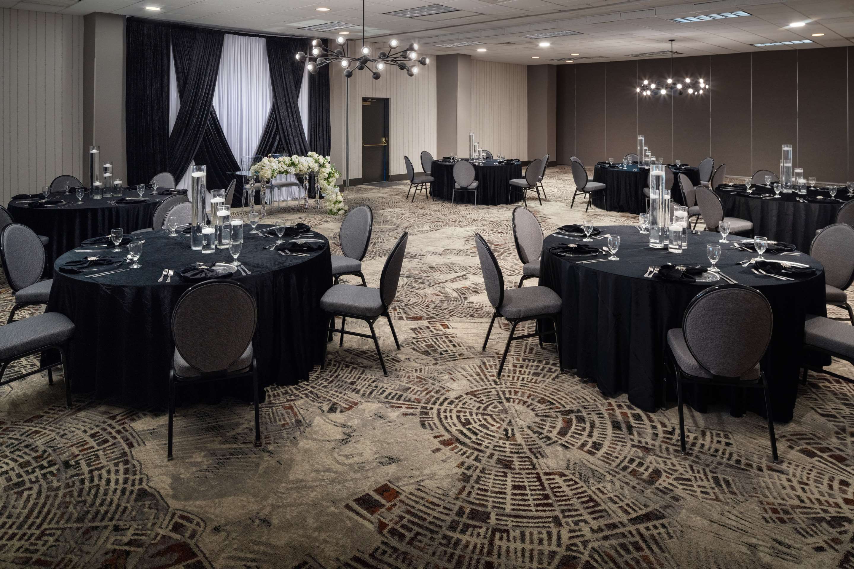 Meeting Room | Embassy Suites by Hilton Orlando North