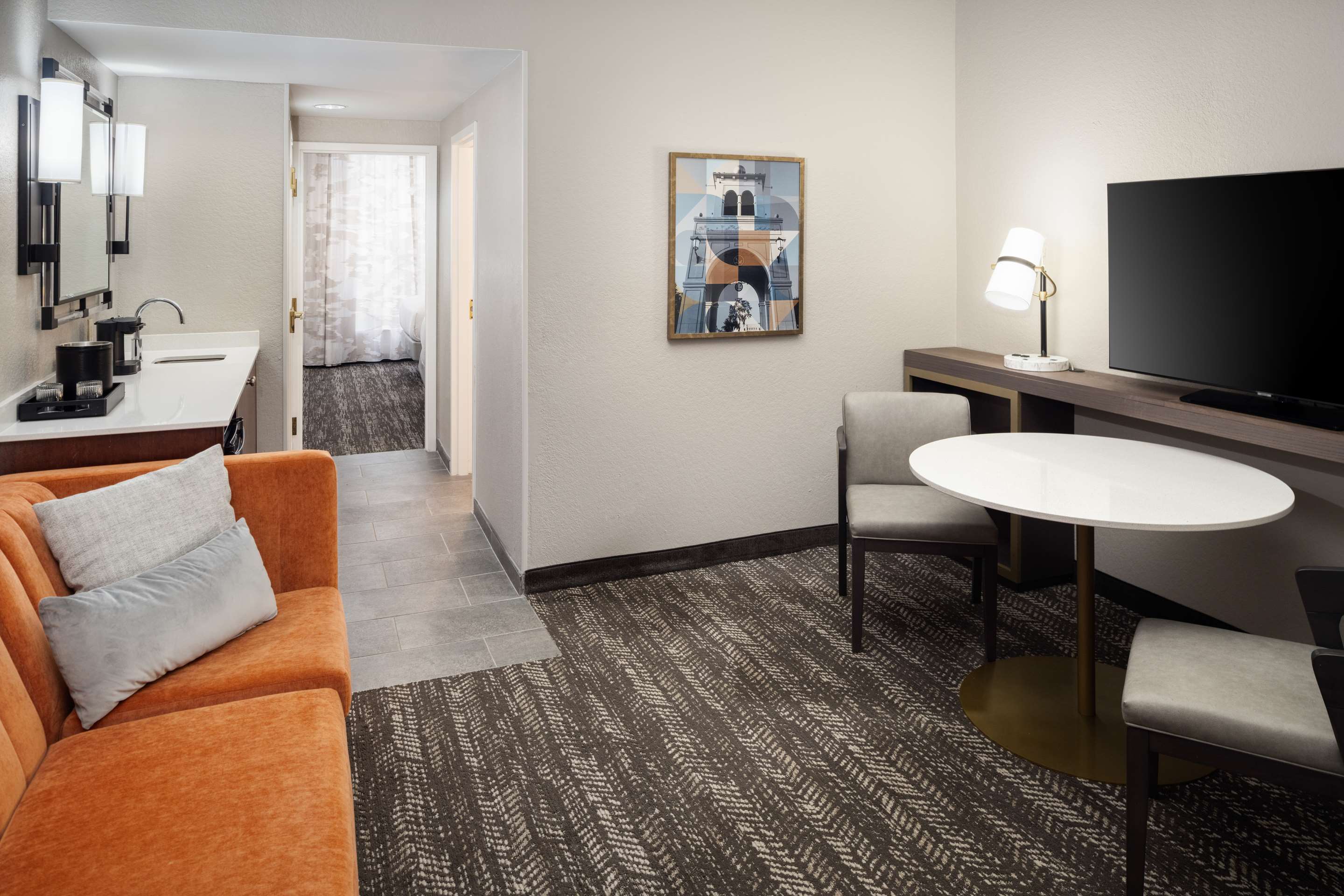 Guest room