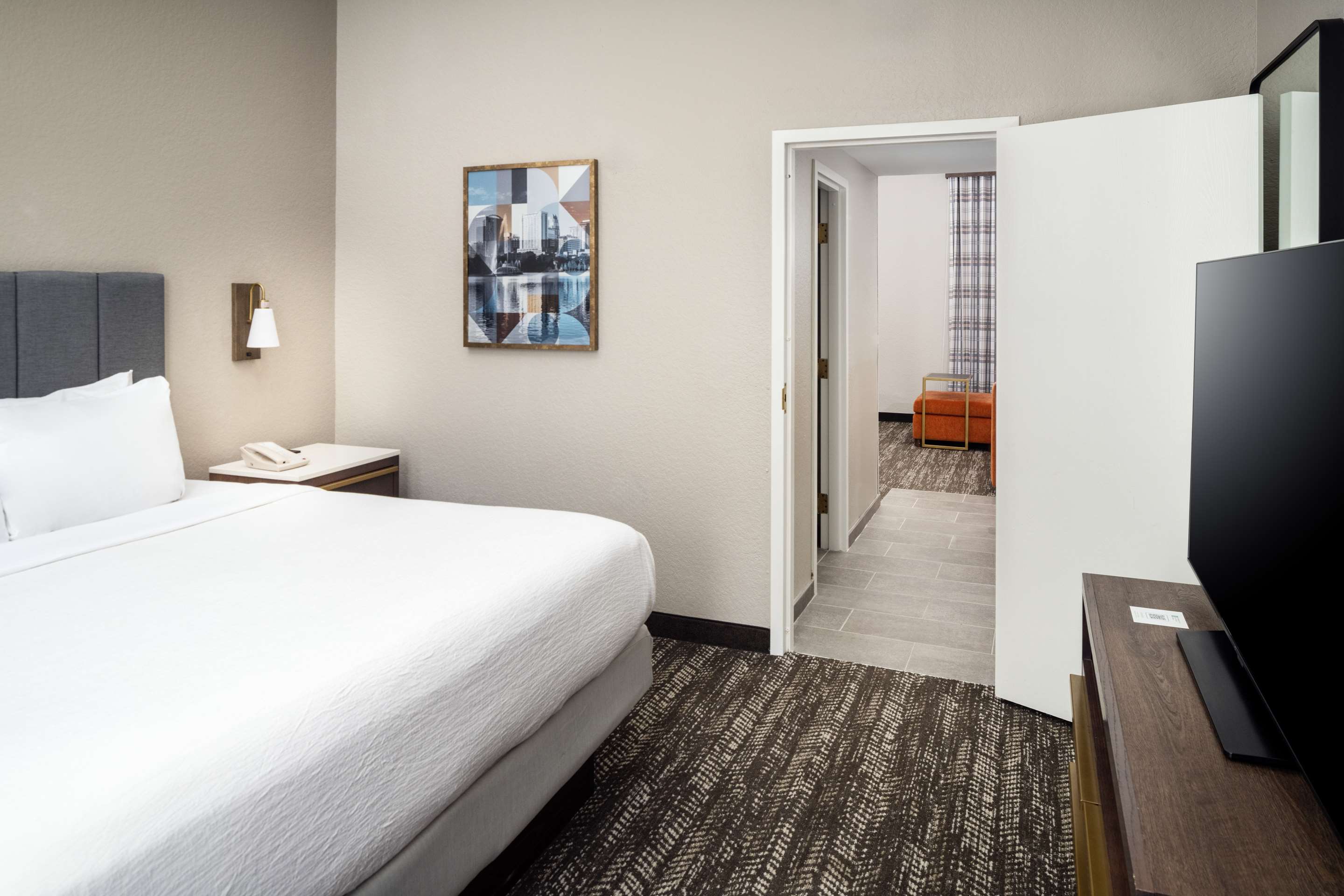 Guest room