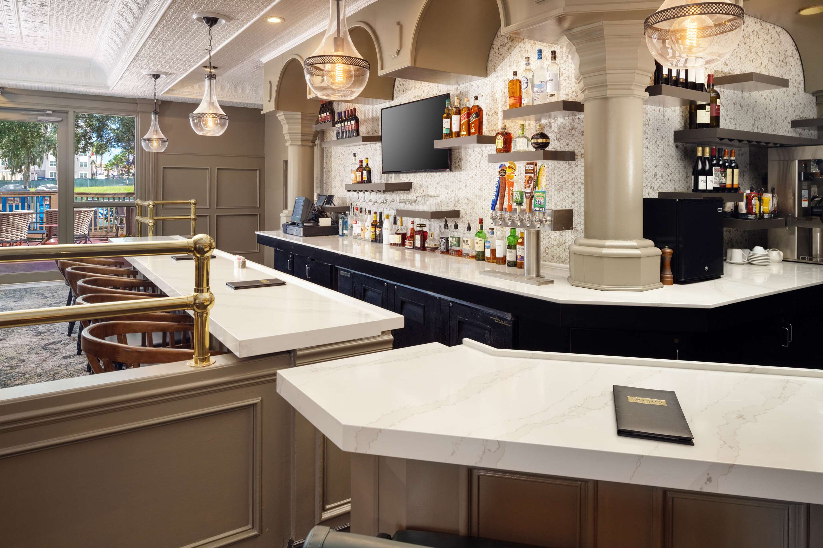 BarLounge | Embassy Suites by Hilton Orlando North