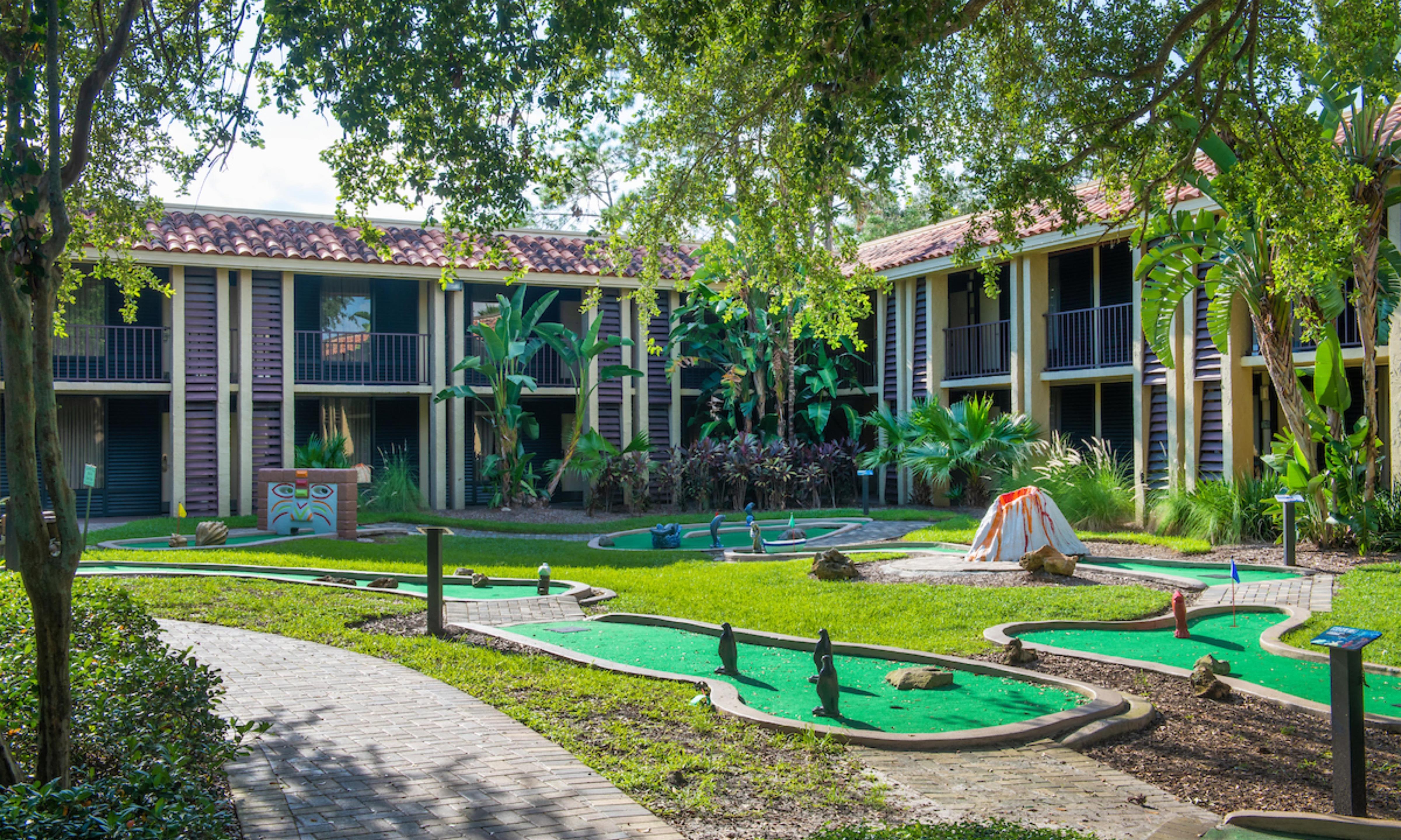 Recreational Facility | DoubleTree by Hilton Hotel Orlando at SeaWorld