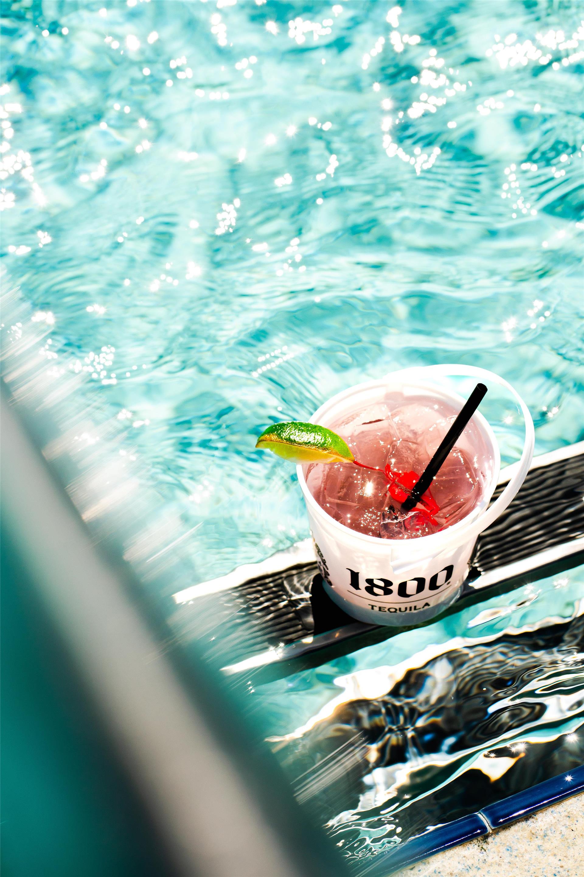 Pool | DoubleTree by Hilton Hotel Orlando at SeaWorld