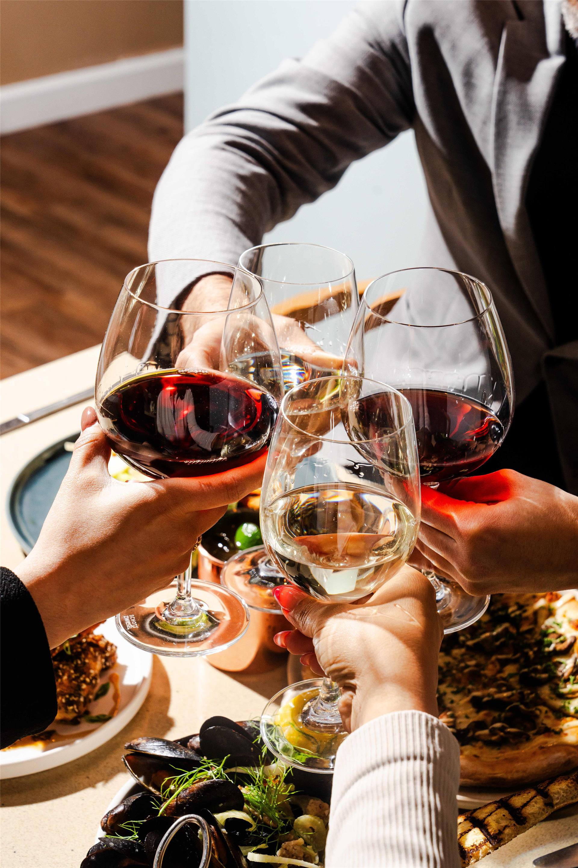 Restaurant | DoubleTree by Hilton Hotel Orlando at SeaWorld