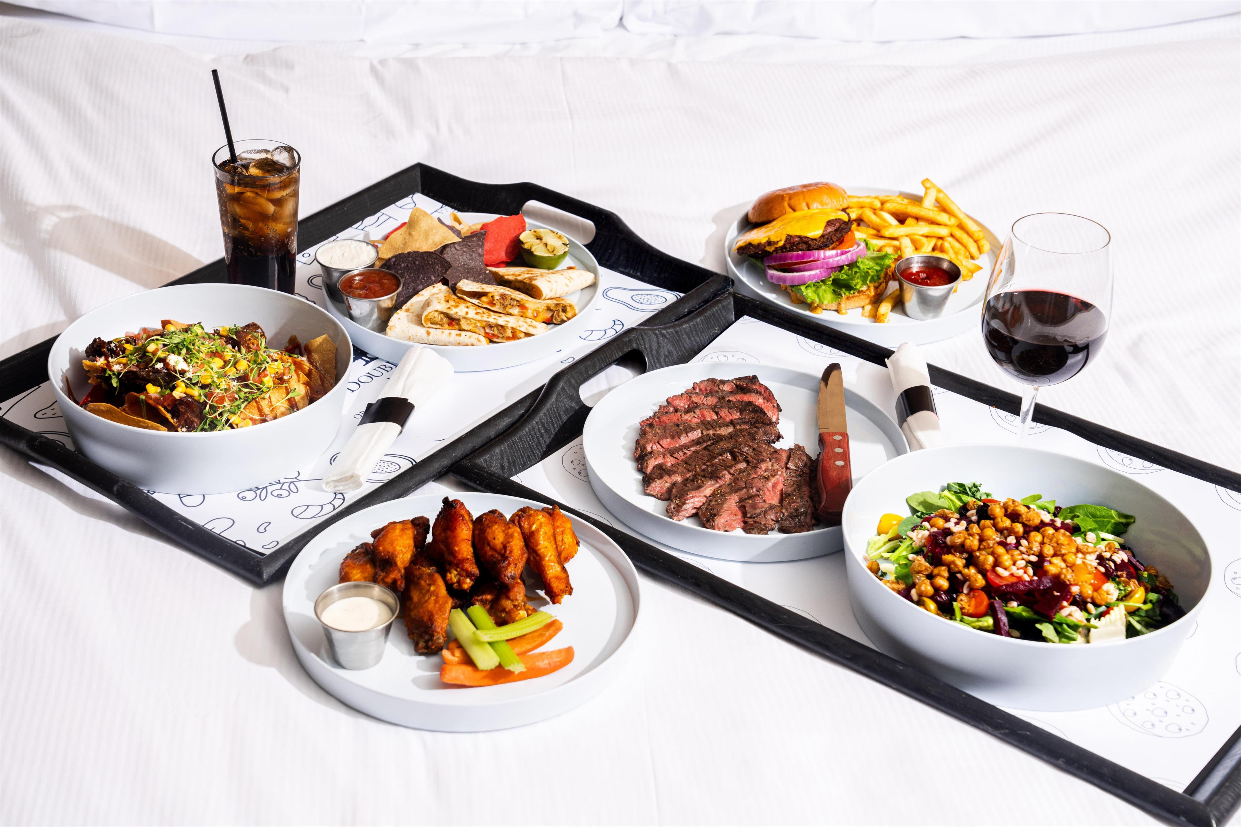 Restaurant | DoubleTree by Hilton Hotel Orlando at SeaWorld