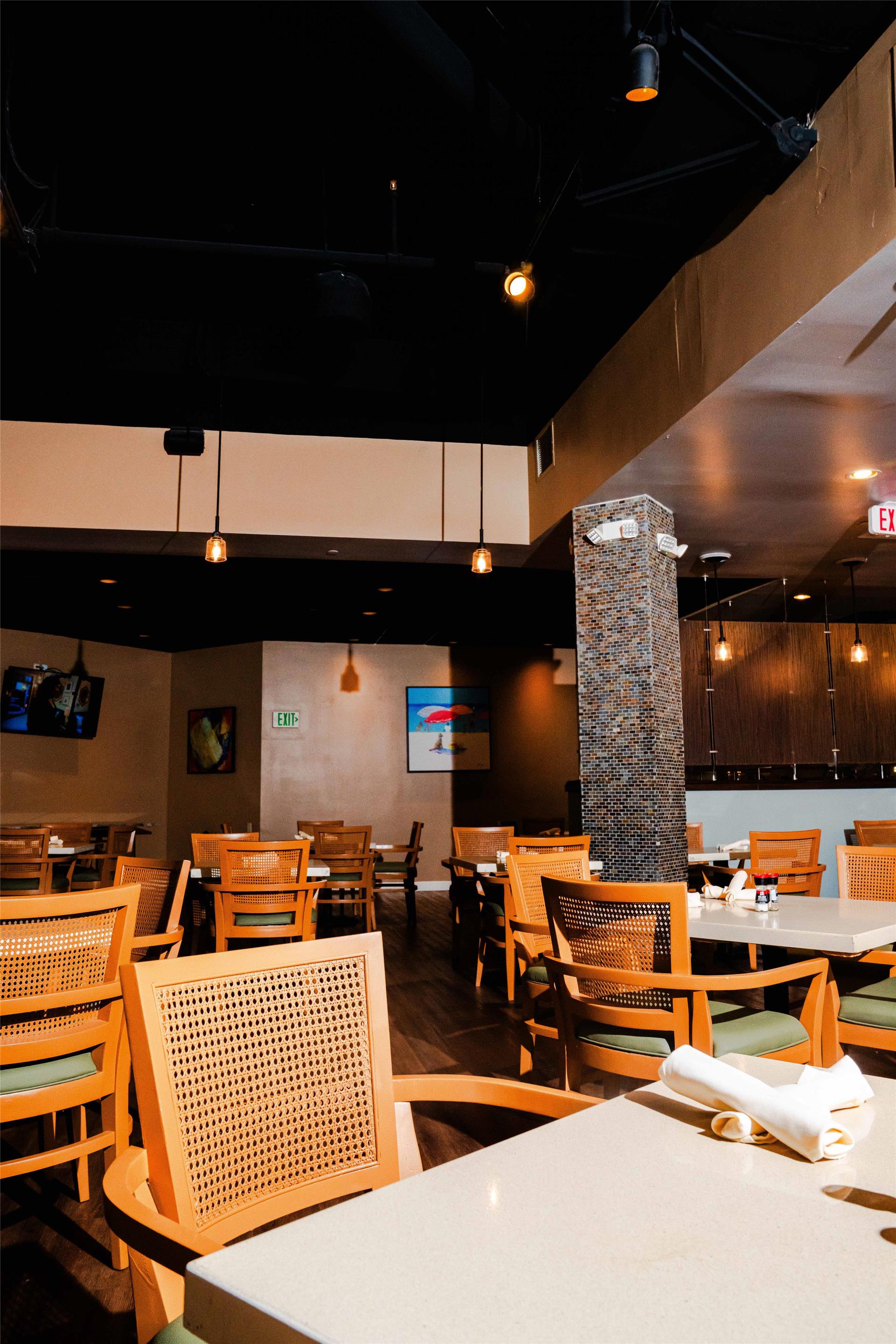 Restaurant | DoubleTree by Hilton Hotel Orlando at SeaWorld
