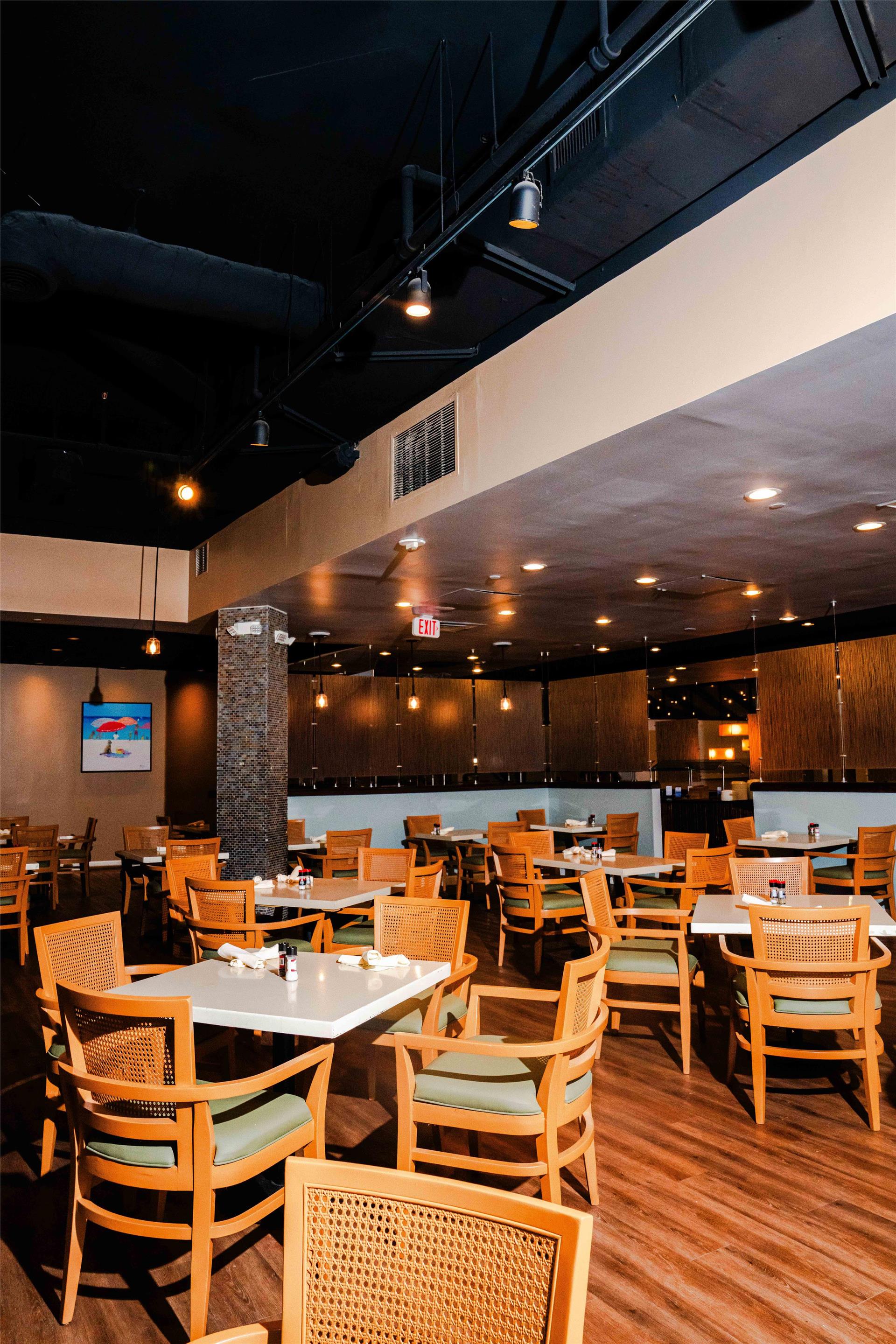 Restaurant | DoubleTree by Hilton Hotel Orlando at SeaWorld