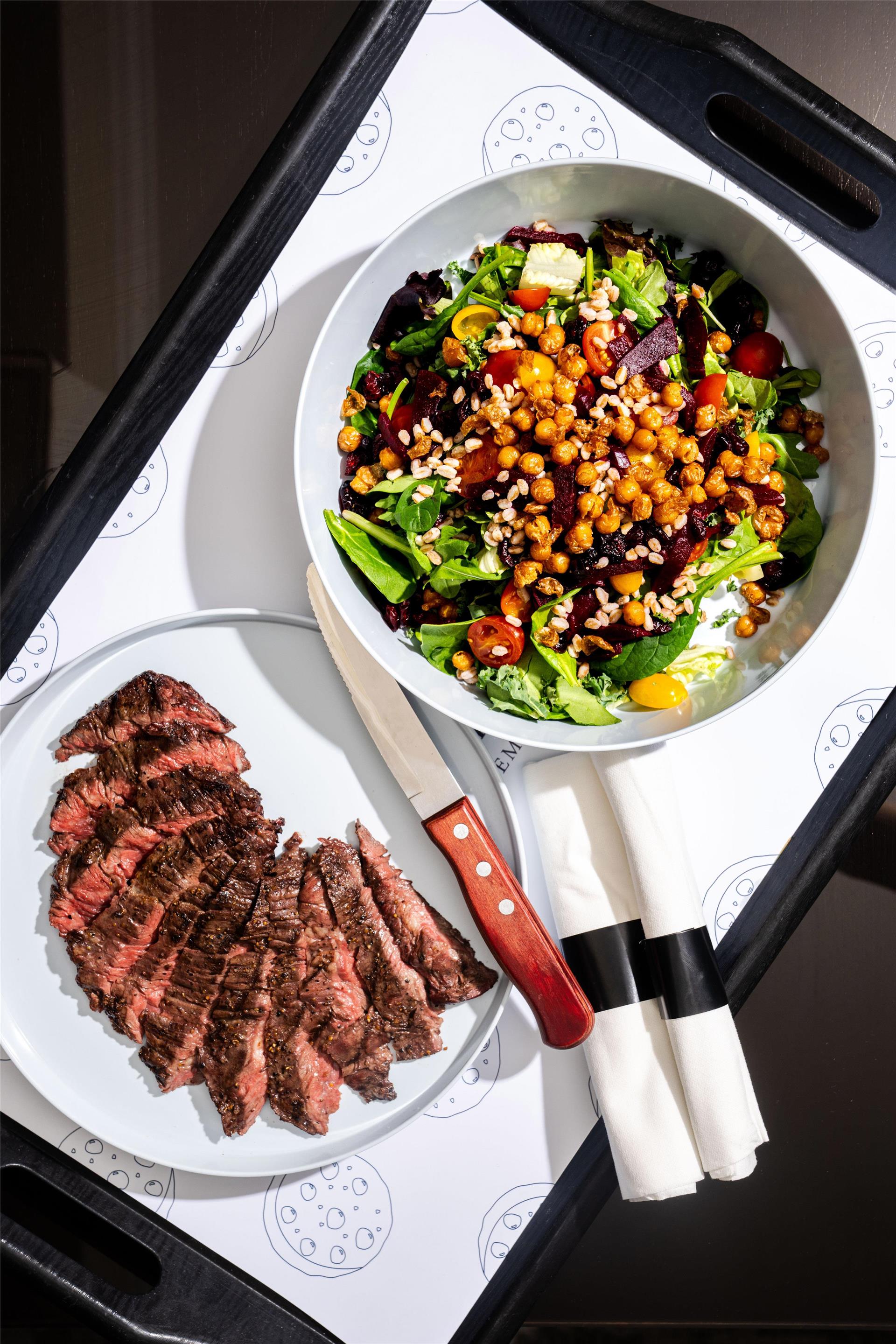 Restaurant | DoubleTree by Hilton Hotel Orlando at SeaWorld