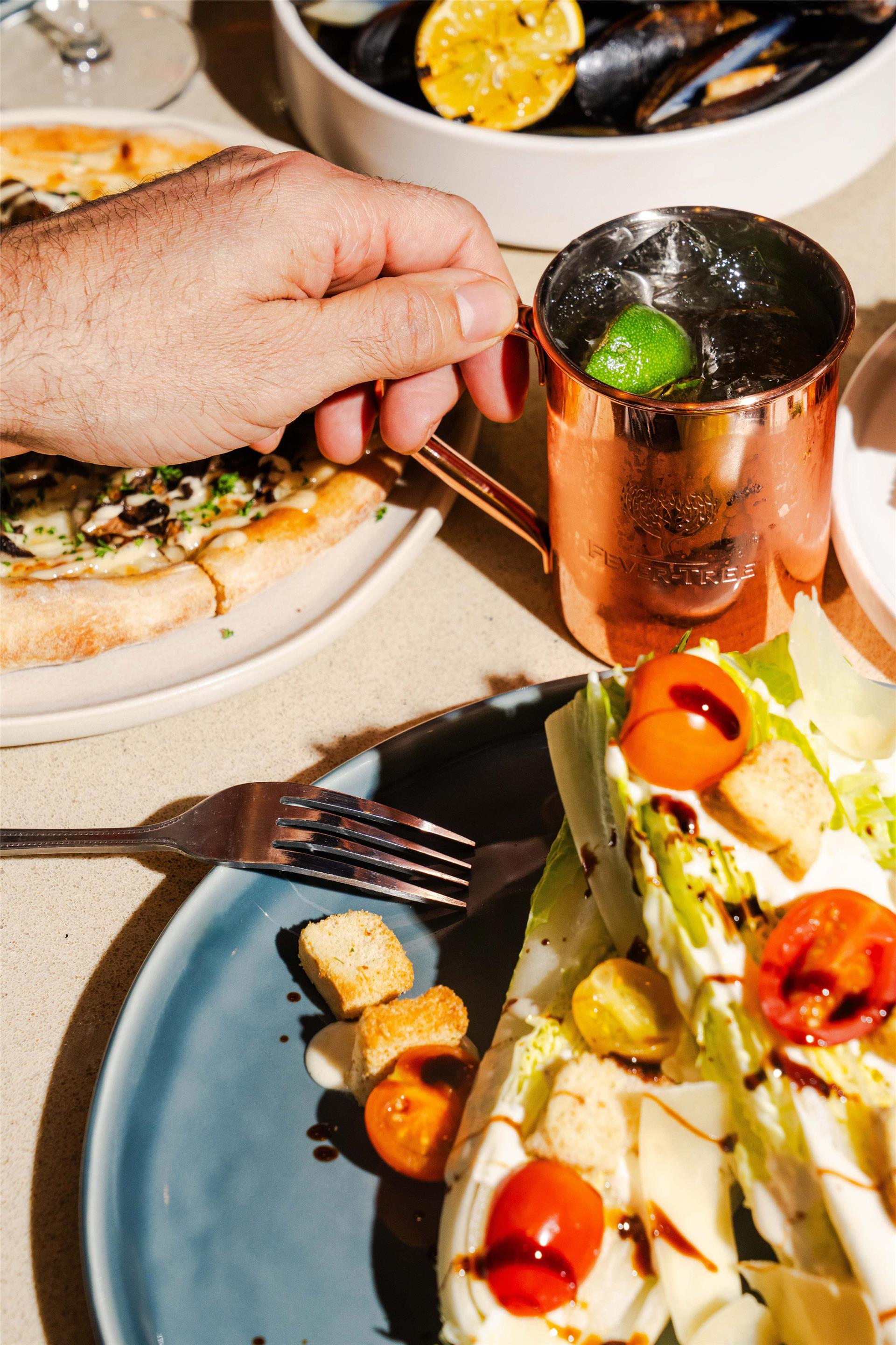 Restaurant | DoubleTree by Hilton Hotel Orlando at SeaWorld