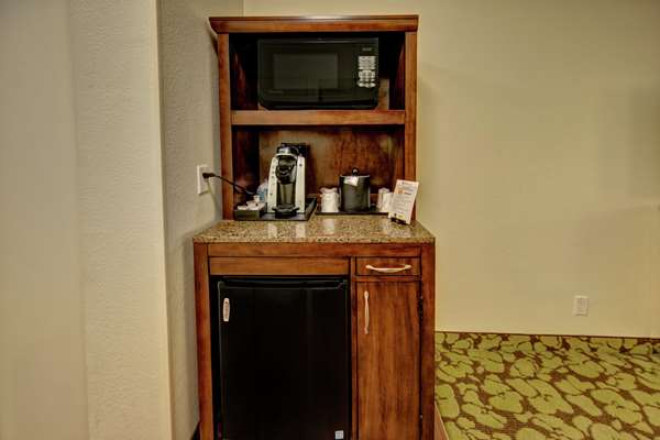  - Hilton Garden Inn Cordova - I-40, Exit 16