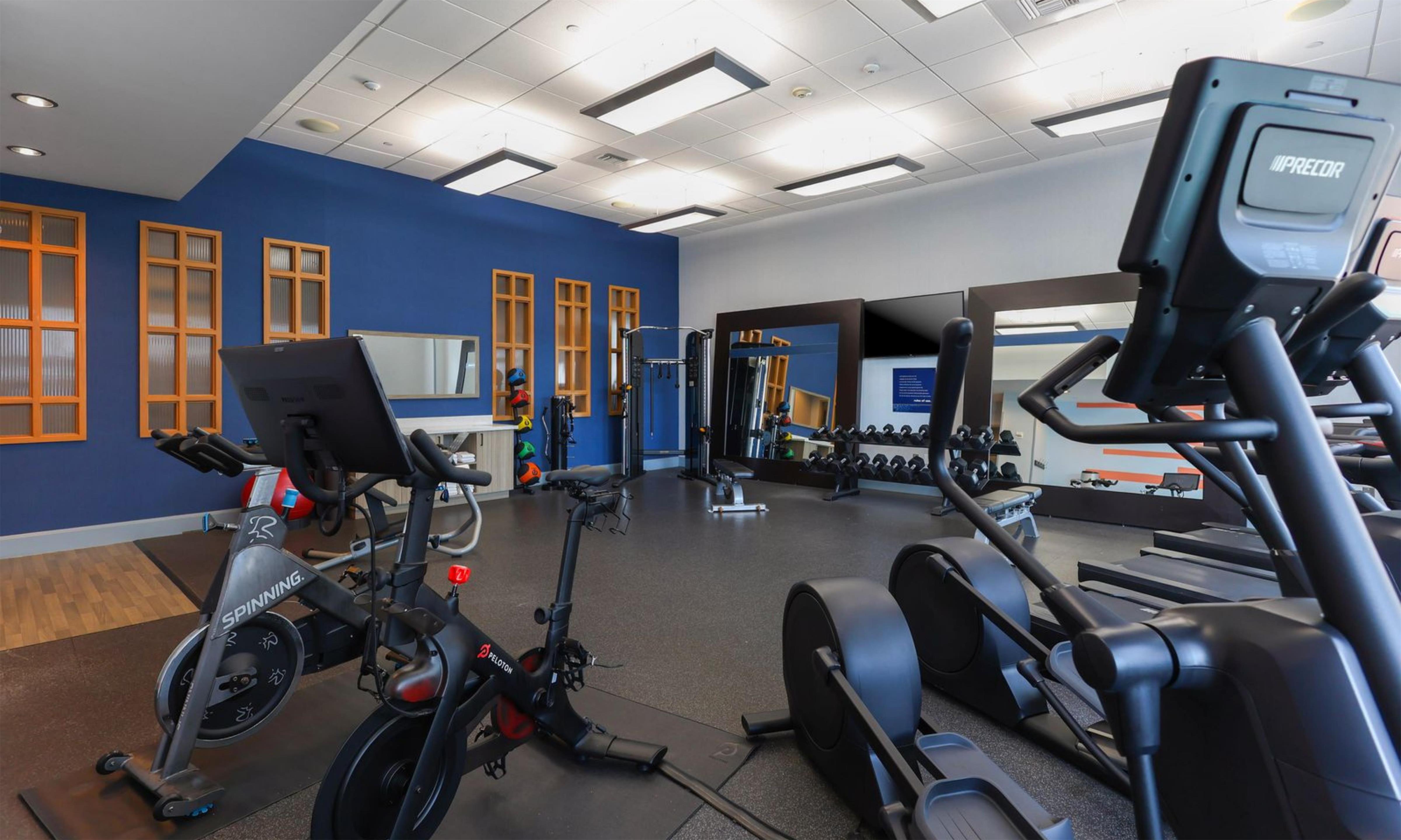 Health club fitness center gym | Hampton Inn & Suites Miami/Brickell-Downtown