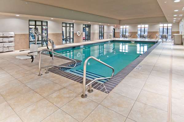 Pool - Hampton Inn & Suites Pauls Valley