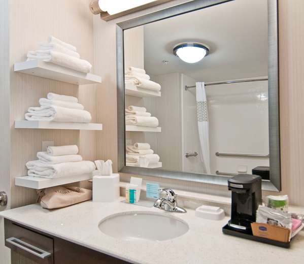  - Hampton Inn & Suites Pauls Valley