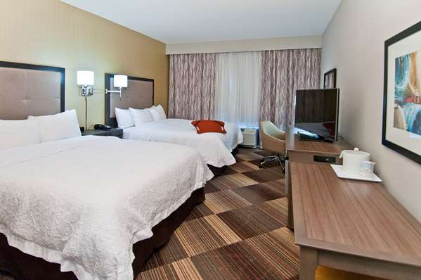  - Hampton Inn & Suites Pauls Valley