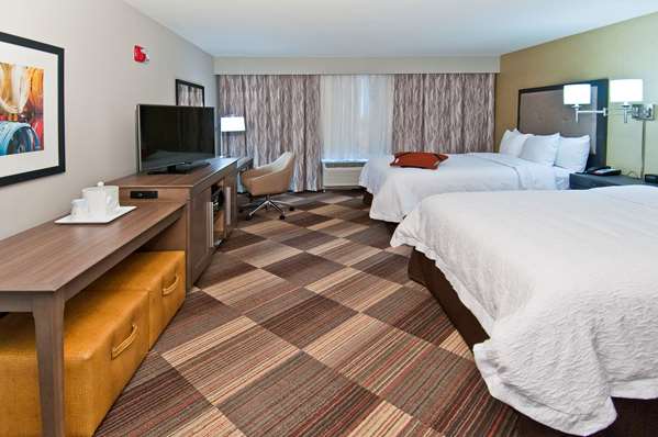  - Hampton Inn & Suites Pauls Valley