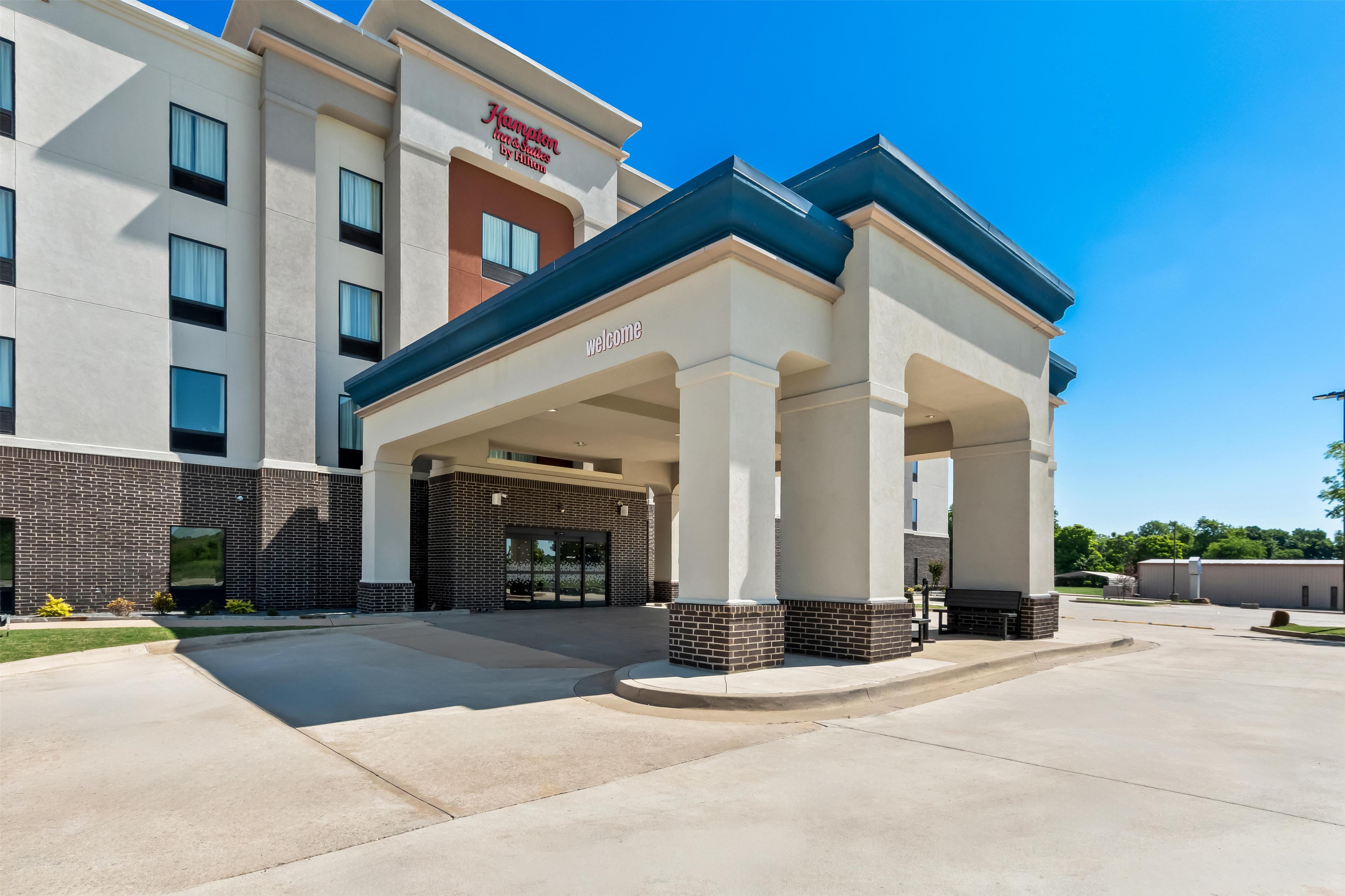 Exterior | Hampton Inn & Suites Pauls Valley