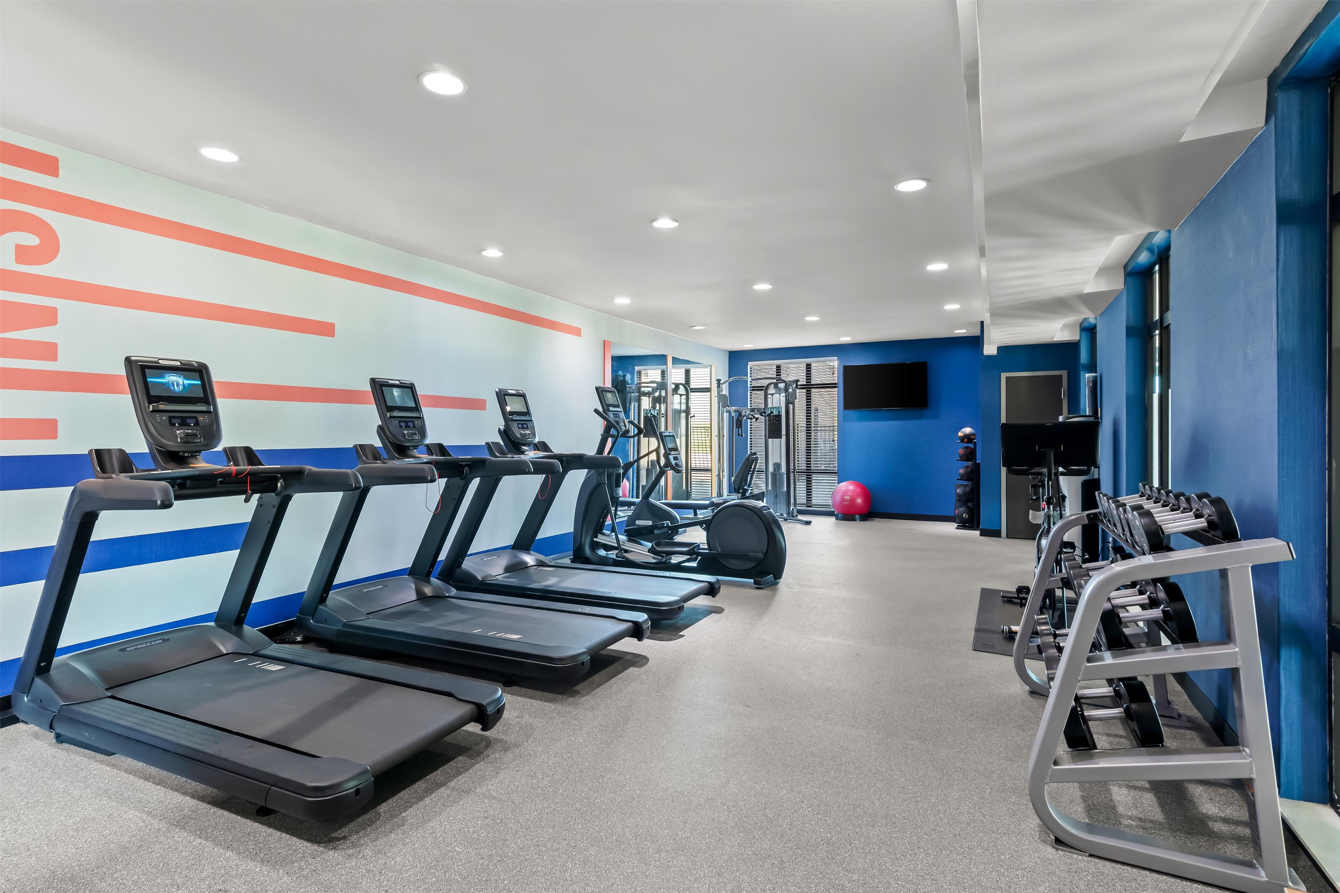 Health club fitness center gym | Hampton Inn & Suites Pauls Valley
