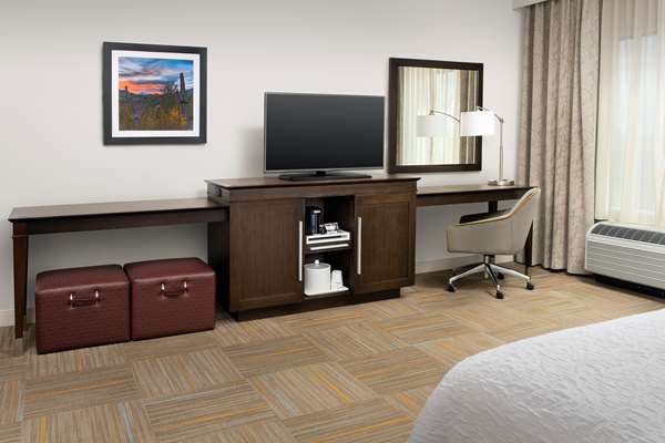  - Hampton Inn & Suites ASU Area Tempe