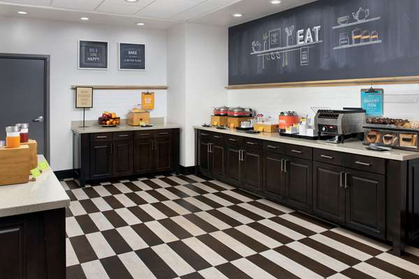 Amenities - Hampton Inn & Suites ASU Area Tempe