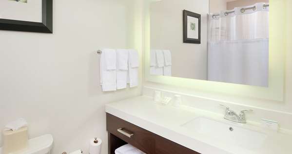  - Hilton Garden Inn Downtown Pittsburgh