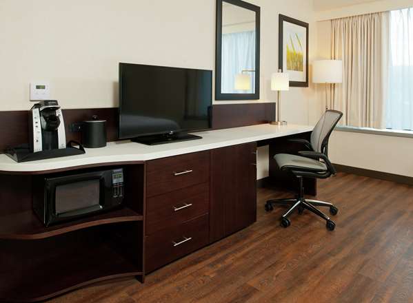  - Hilton Garden Inn Downtown Pittsburgh