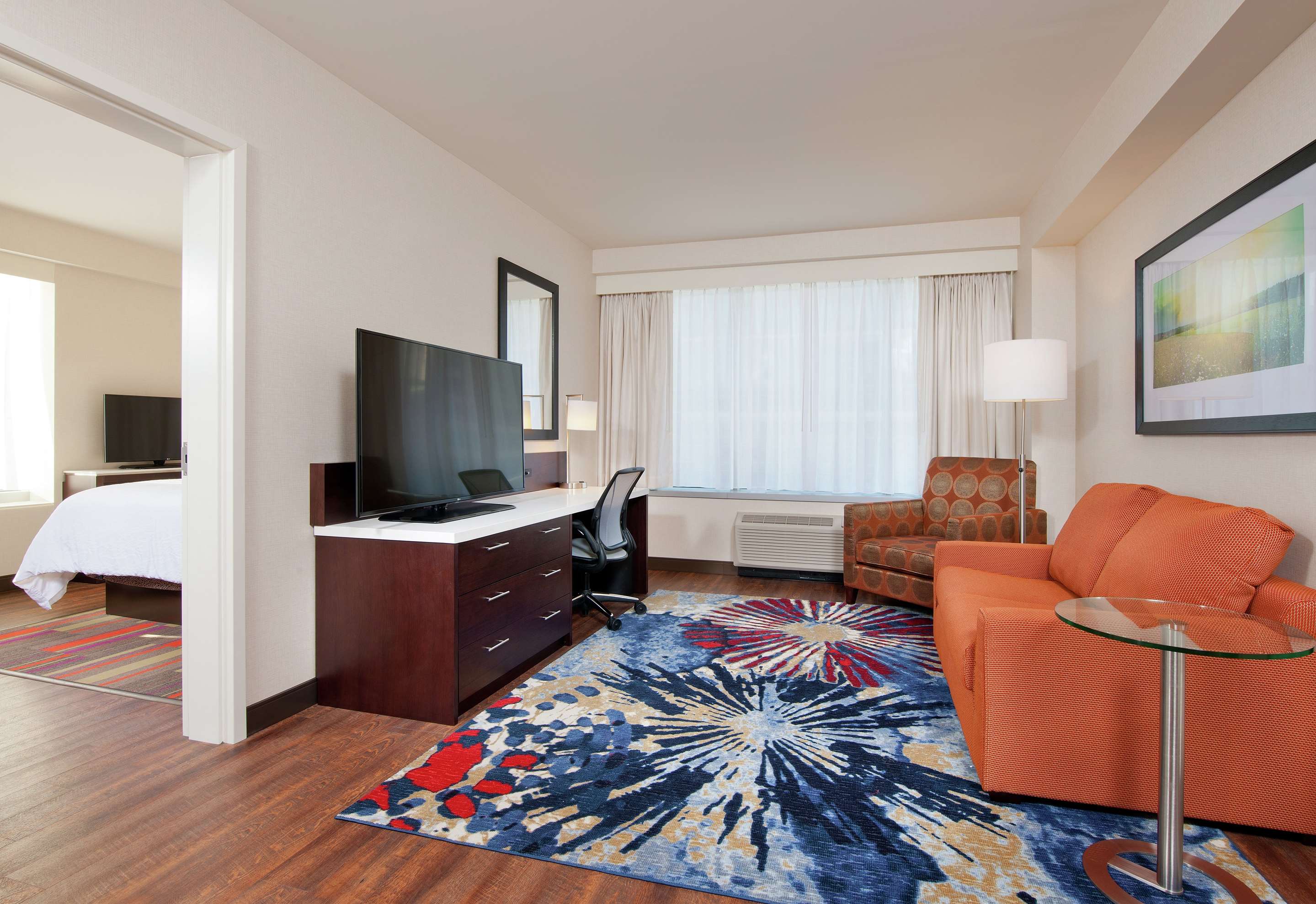 Guest room