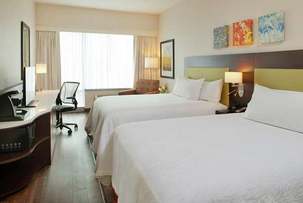  - Hilton Garden Inn Downtown Pittsburgh