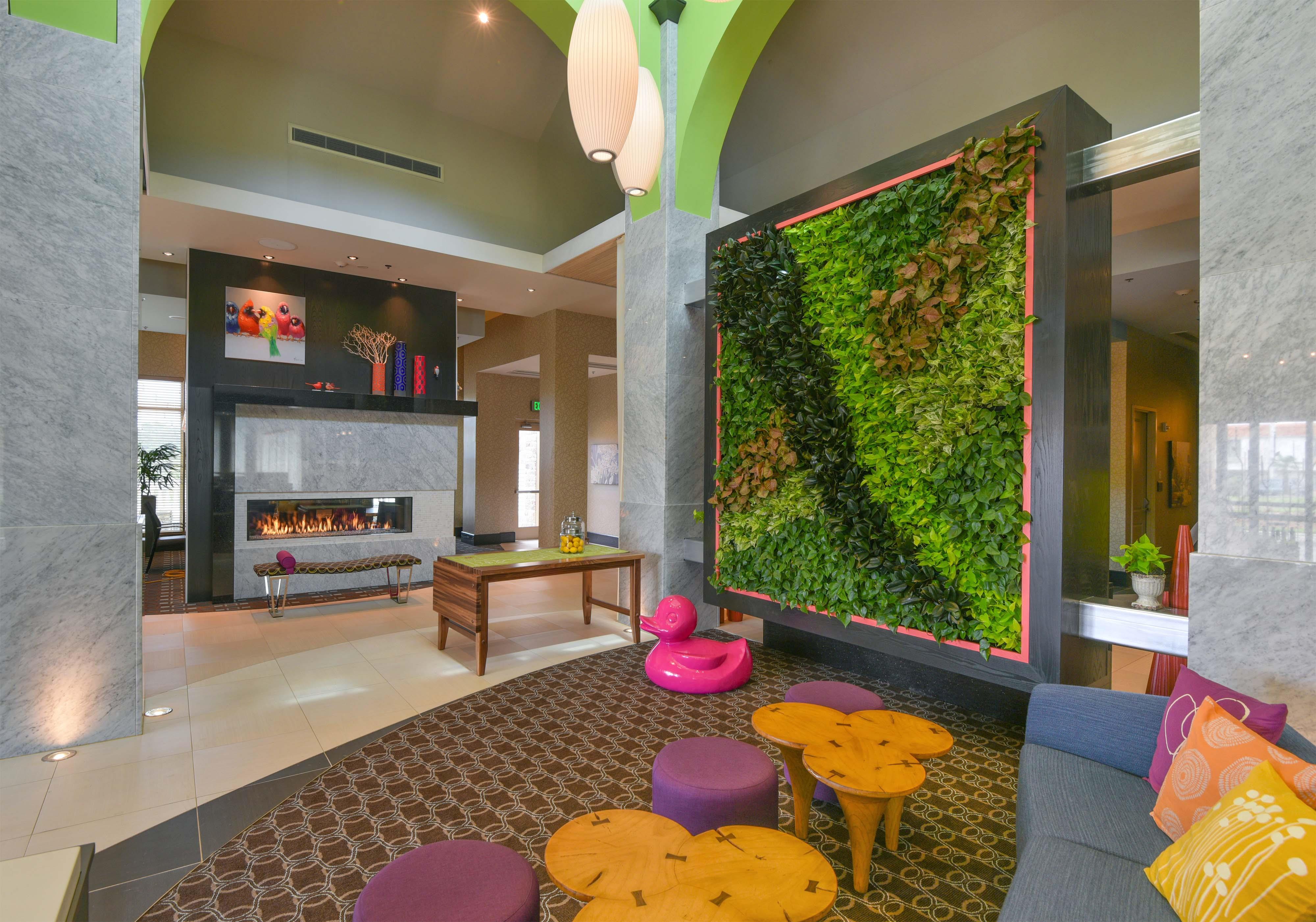 Reception | Hilton Garden Inn Raleigh /Crabtree Valley