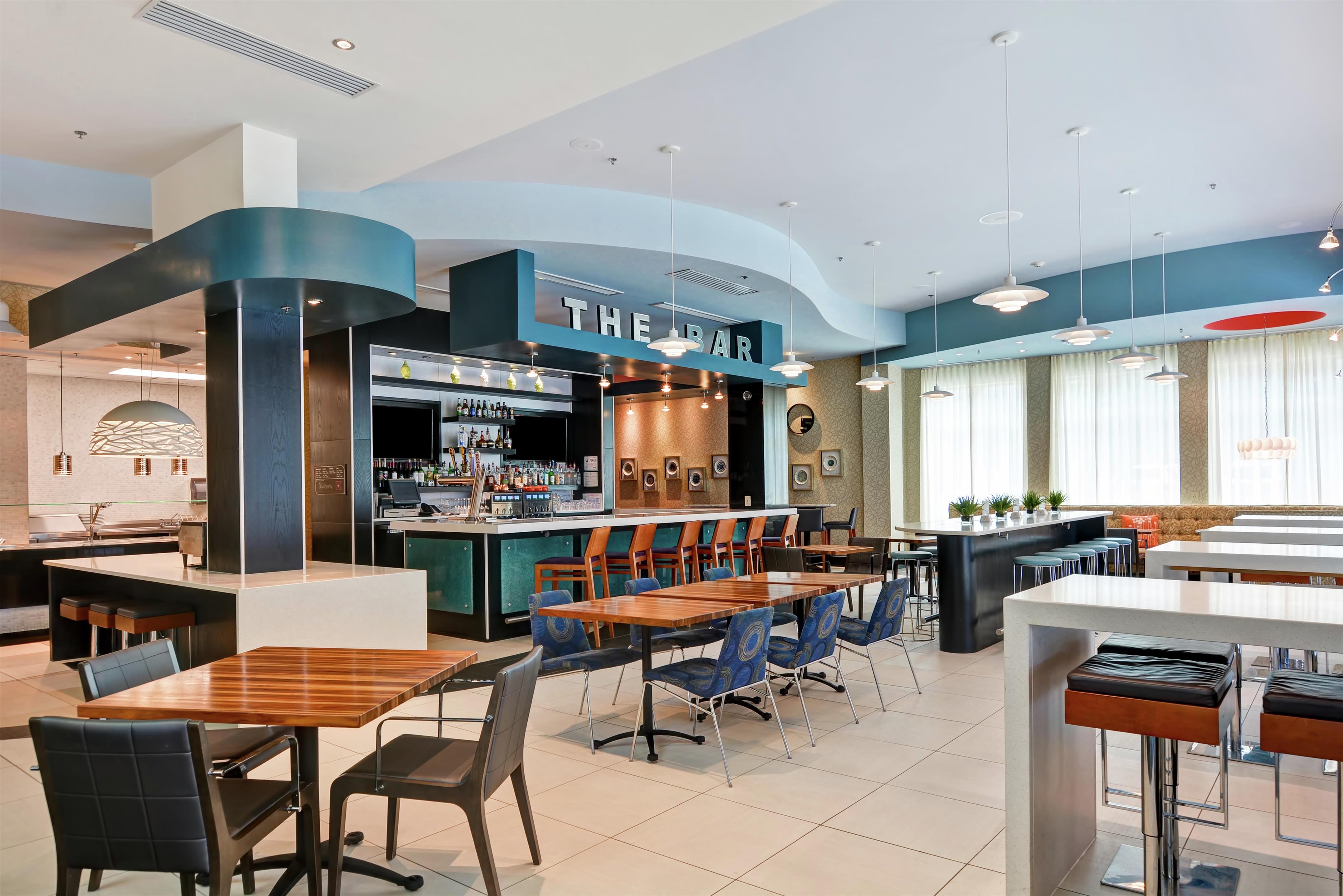 Restaurant | Hilton Garden Inn Raleigh /Crabtree Valley