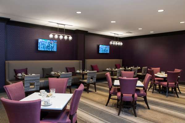 Restaurant - DoubleTree by Hilton Hotel Schenectady