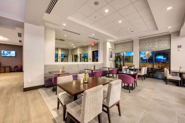Restaurant - Hilton Garden Inn Orange County Airport Irvine - I-405, Exit 8