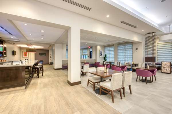 Restaurant - Hilton Garden Inn Orange County Airport Irvine - I-405, Exit 8
