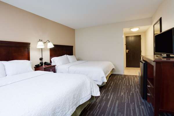  - Hampton Inn Somerset - I-70 & I-76, Exit 110