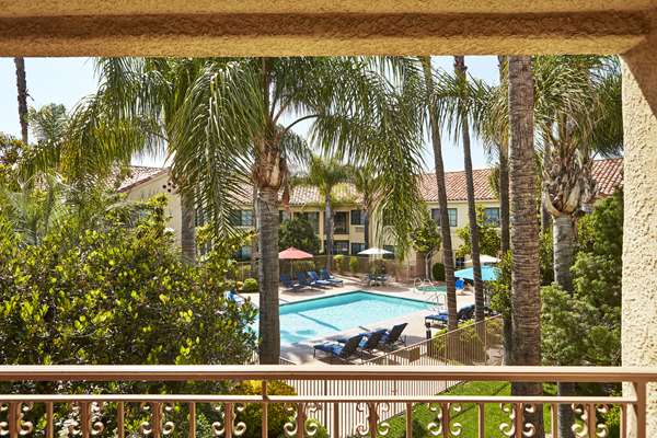  - Hilton Garden Inn Valencia - I-5, Exit 170