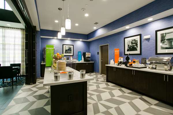 Restaurant - Hampton Inn DFW South Fort Worth